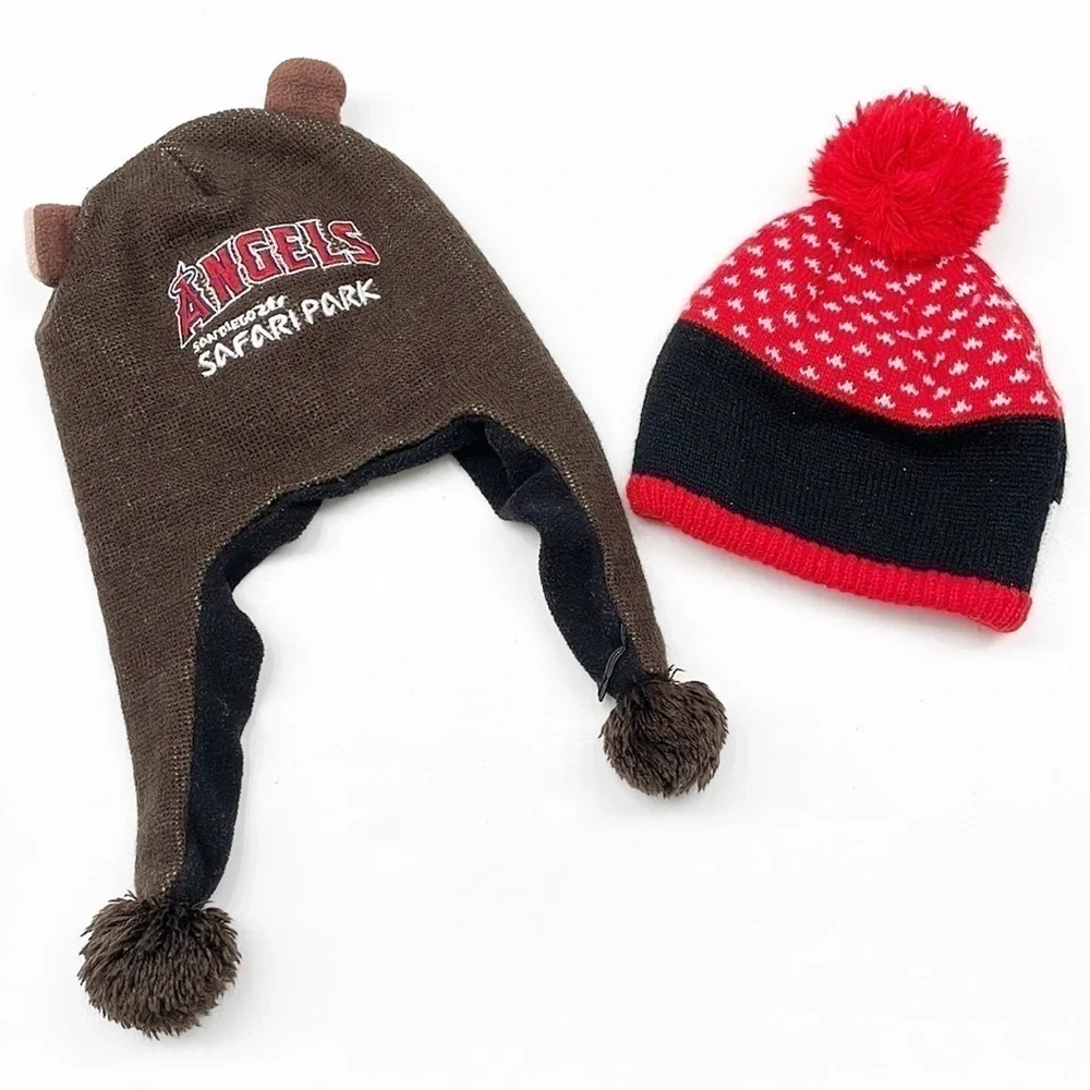 Set of 2 San Diego Zoo Safari Park Monkey & Penguin Pom Pom kids knit beanies